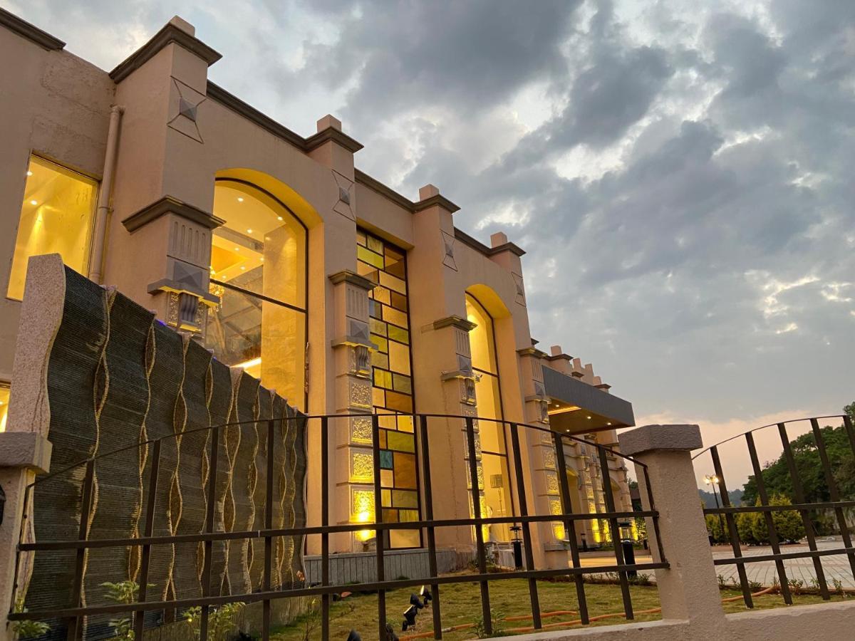Grand Victoria The Fern Resort & Spa, Panchgani - Mahabaleshwar 外观 照片