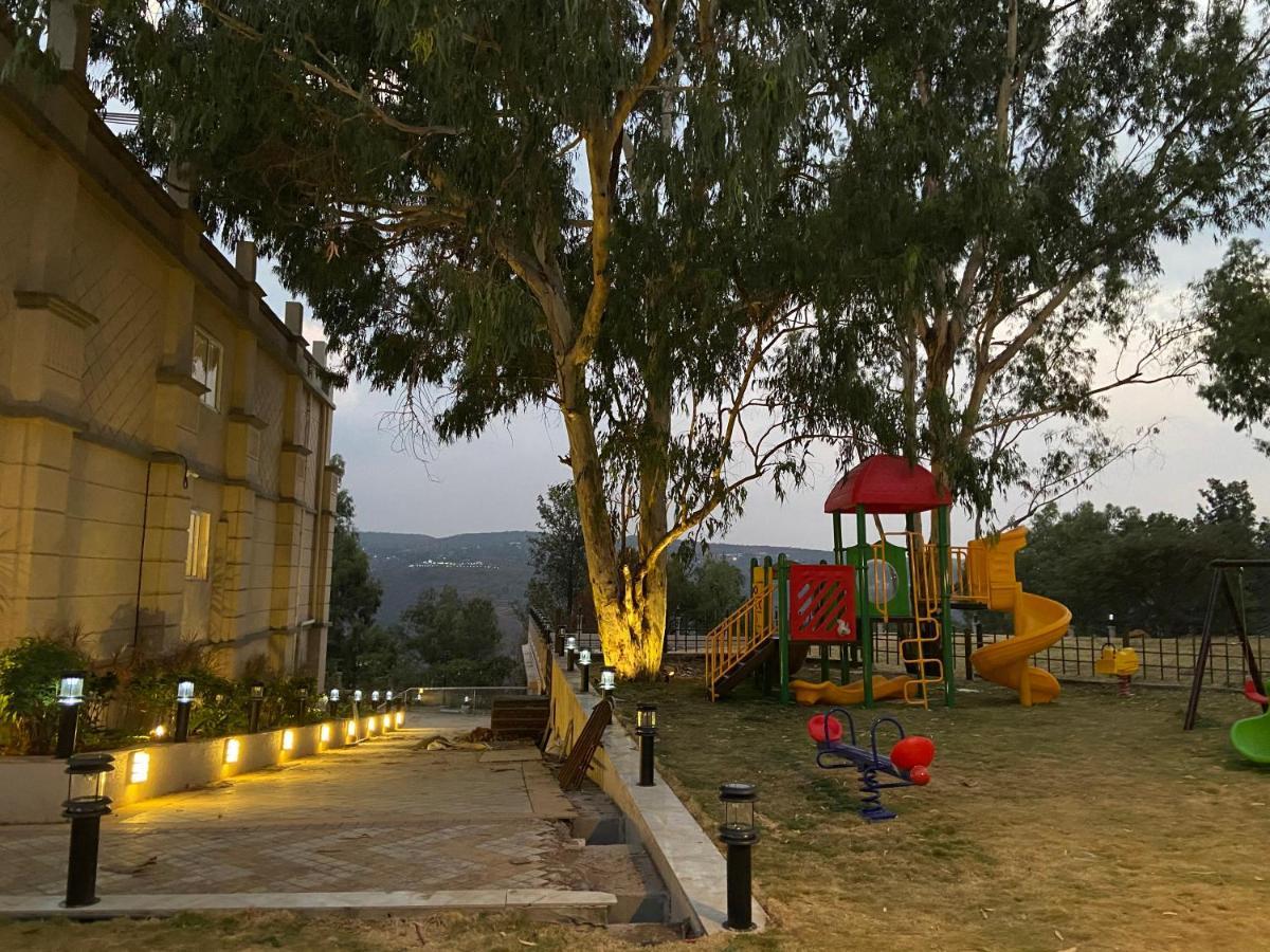 Grand Victoria The Fern Resort & Spa, Panchgani - Mahabaleshwar 外观 照片