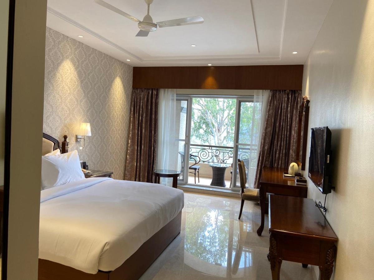 Grand Victoria The Fern Resort & Spa, Panchgani - Mahabaleshwar 外观 照片